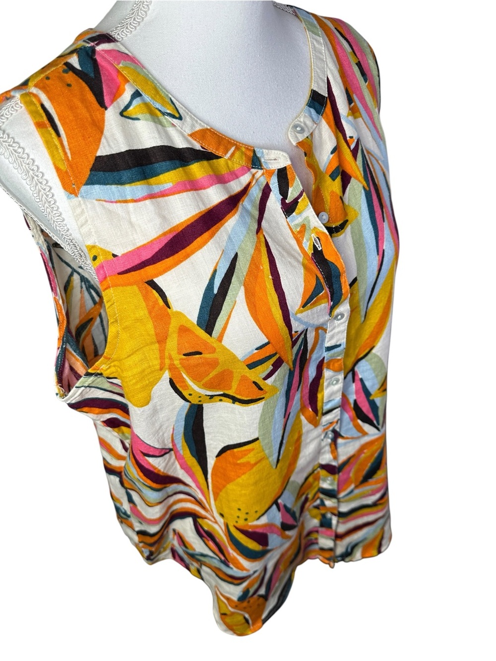 C&C California 100% Linen Tropical Leaf Print Sleeveless Button Front Top L - Picture 7 of 10